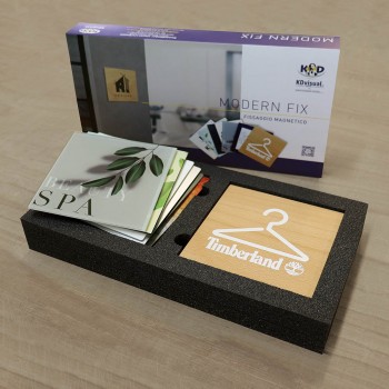 confanetto con profili in alluminio per fissaggio a parete e pannelli campione confanetto con profili in alluminio per fissaggio a parete e pannelli campione